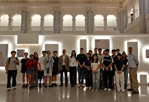 Class excursion in South Korea.